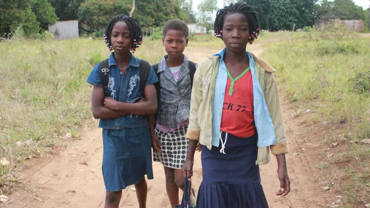 World Vision Entwicklungszusammenarbeit Mosambik Mädchen