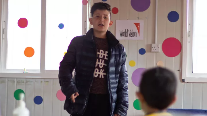 Firas im Kinderschutz-Zentrum im Flüchtlingslager