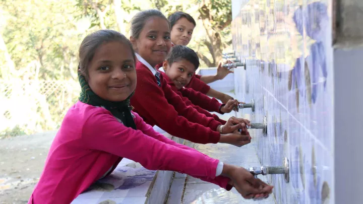 Wasserversorgung an einer Schule