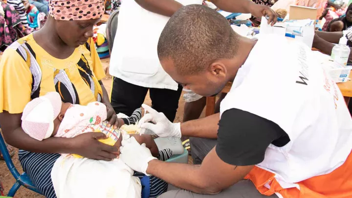 Impfmaßnahmen für Babys