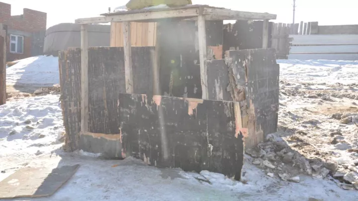 Vor der erfolgreichen Projektübergabe Bayankhoshuu, Mongolei 