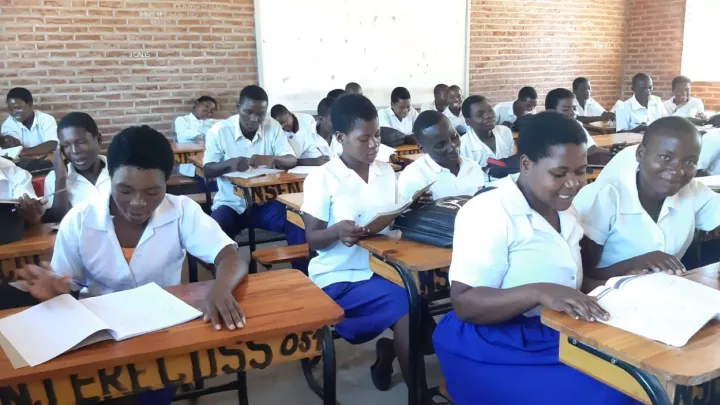 Nach der erfolgreichen Projektübergabe in Kunyinda, Malawi