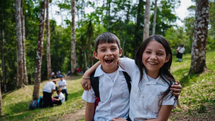 Bildung für Mädchen und Jungen