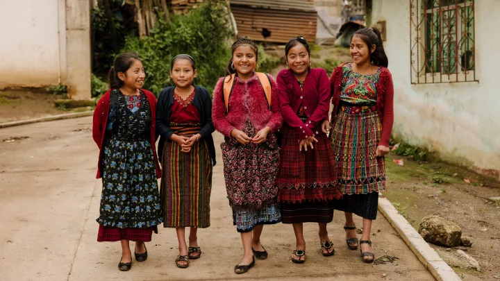 Dayana und ihre Freundinnen 