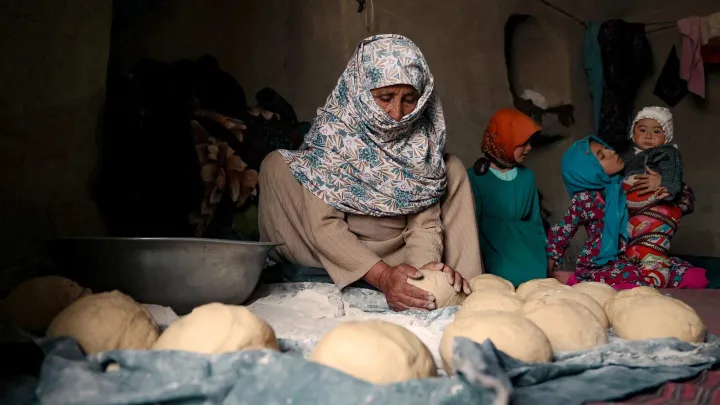 Kemia kann ihre Neffen versorgen