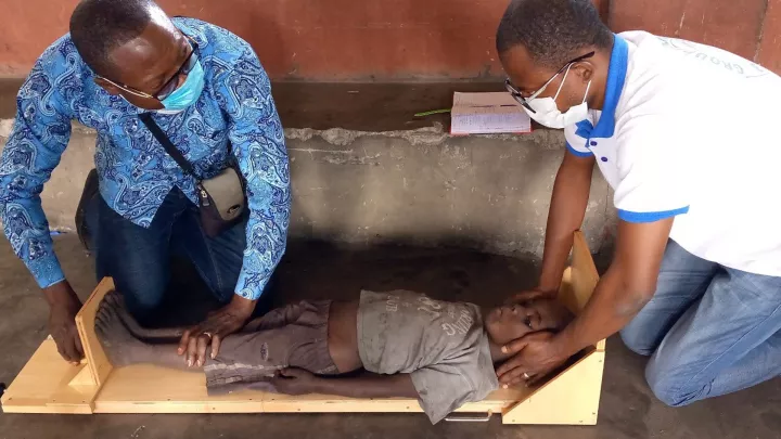 Öffentliche Geber: Projekt zur Bekämpfung von Masern und Unterernährung