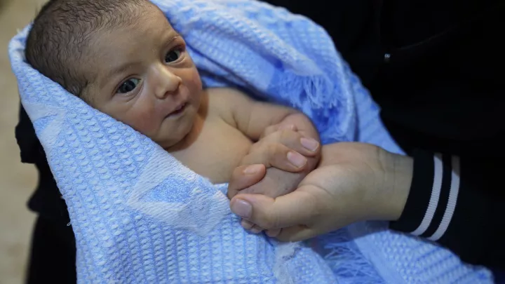 Syrien: Sama bangte nach einer Geburtskomplikation um das Leben ihres Babys