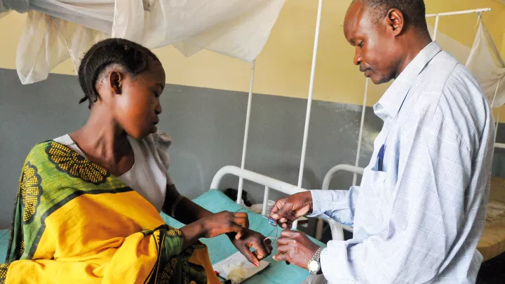  Personal in den Gesundheitseinrichtungen wird geschult