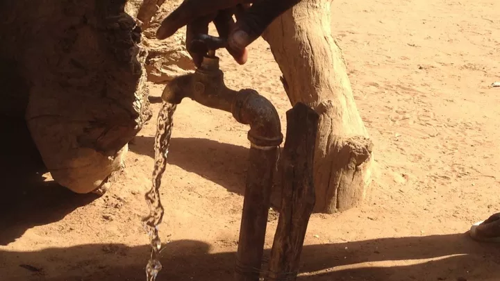 world Vision hat eine Wasserleitung in Kathiotte, Senegal gelegt