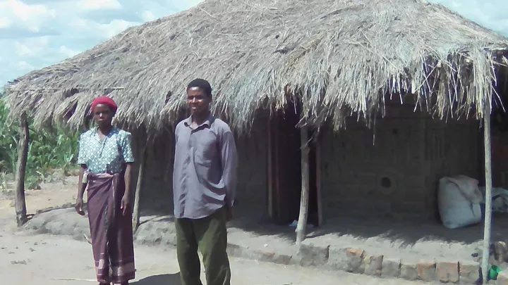 Stephano vor seinem alten Haus