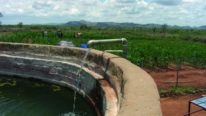 Brunnen sorgen heute für den Zugang zu sauberem Trinkwasser