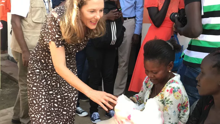 Prinzessin Sarah Zeid besucht eine Ernährungsstation im Südsudan