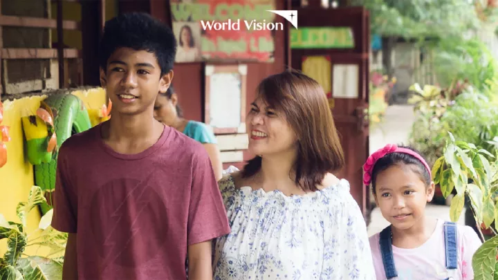 Josephine und ihre beiden Patenkinder