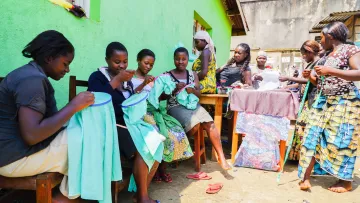Rebound Trainingsprogramm für Näherinnen im Kongo
