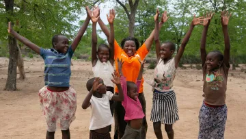 world vision mitarbeiterin simbabwe