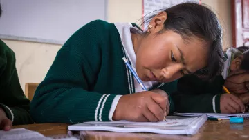 Eine Schülerin in Felisas Klasse