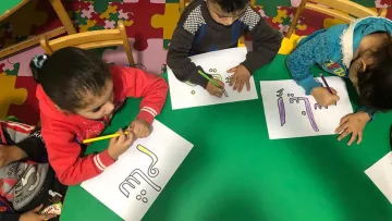 Schulkinder aus Syrien