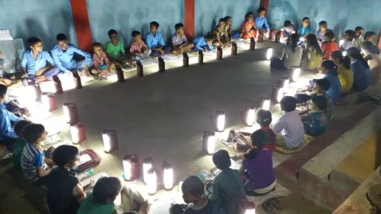 Solarlampen schaffen Bildungschancen