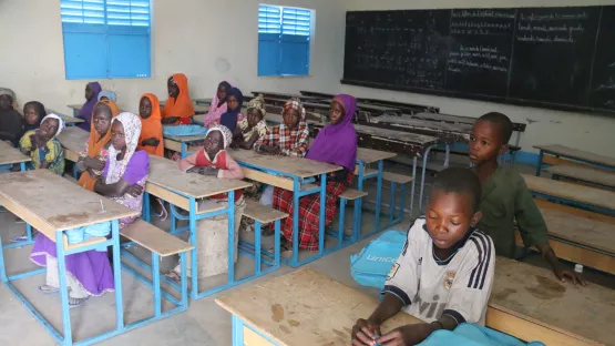 Kinder am Tschadsee erhalten Bildungsmaßnahmen mit World Vision