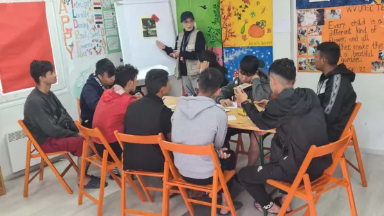 Kinder in Workshops Bosnien und Herzegowina