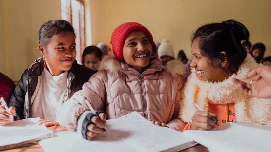 Kinder in einer Schule