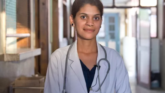 ehemaliges Patenkind Indien nun Krankenschwester